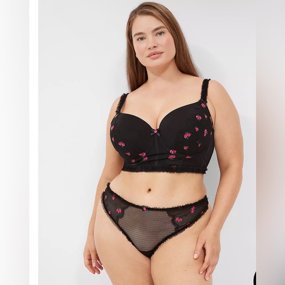 Lane Bryant Other - 44DD Embroidered Ruffle-trim Longline Boost Balconette Bra